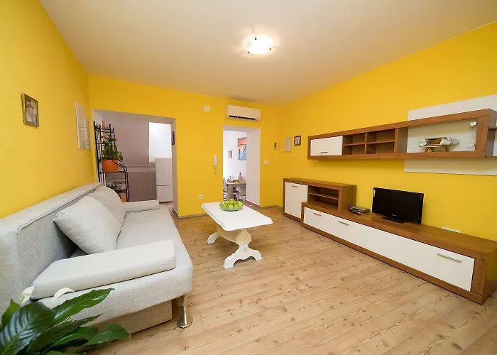 Romantisches Nur 500 Meter Zum Sandstrand Mit Klima, Wifi, Waschmaschine Appartement *
