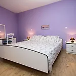 Apartment Romantisches Nur 500 Meter Zum Sandstrand Mit Klima, Wifi, Waschmaschine *